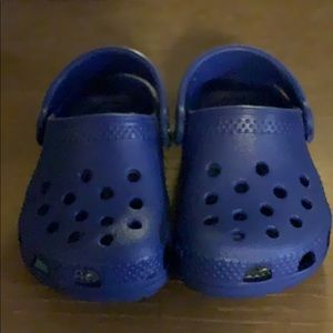 Toddler crocs